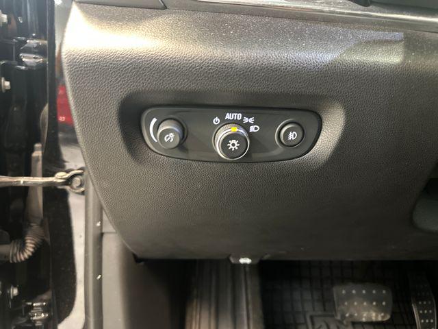 2020 Chevrolet Traverse FWD LT Cloth