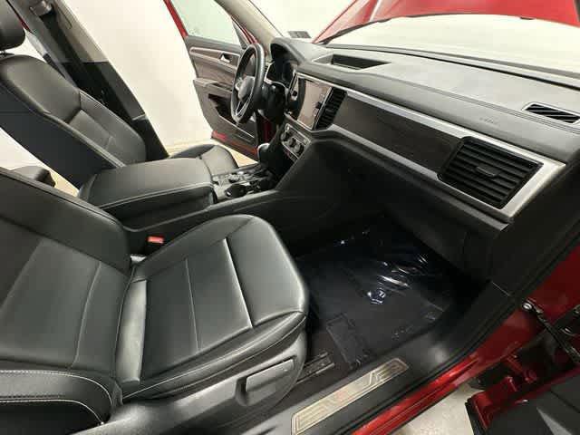 2022 Volkswagen Atlas 2.0T SE w/Technology