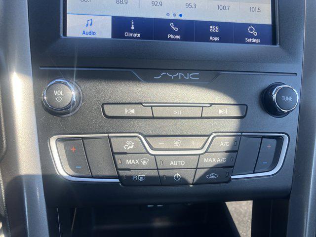 2019 Ford Fusion SE