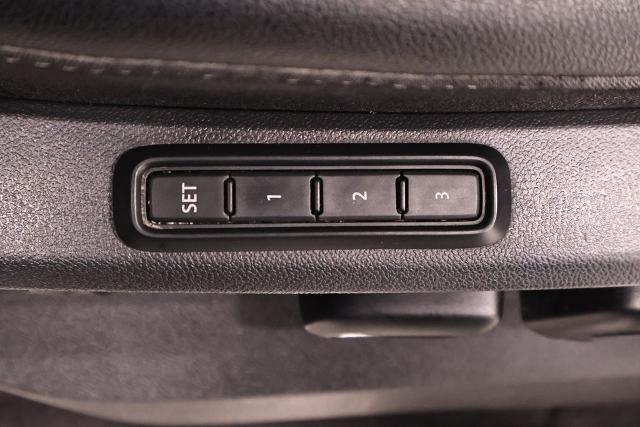 2022 Volkswagen Atlas 3.6L V6 SEL R-Line