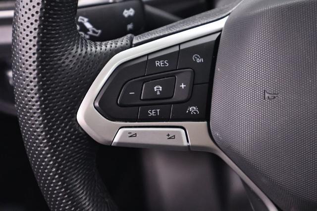 2022 Volkswagen Atlas 3.6L V6 SEL R-Line