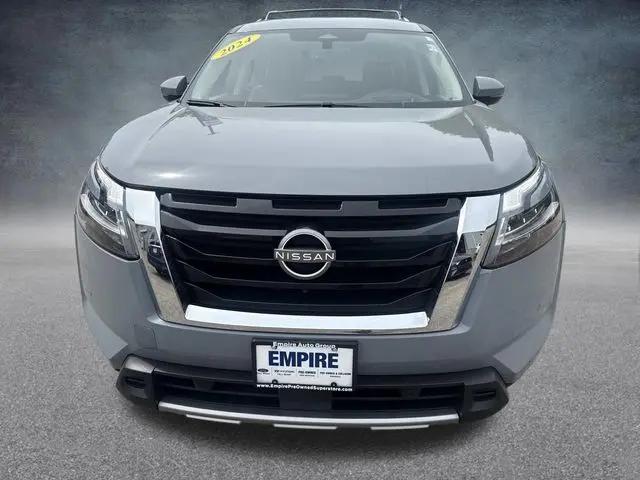 2024 Nissan Pathfinder Platinum 4WD