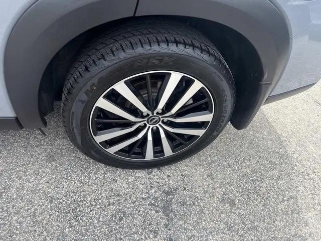 2024 Nissan Pathfinder Platinum 4WD