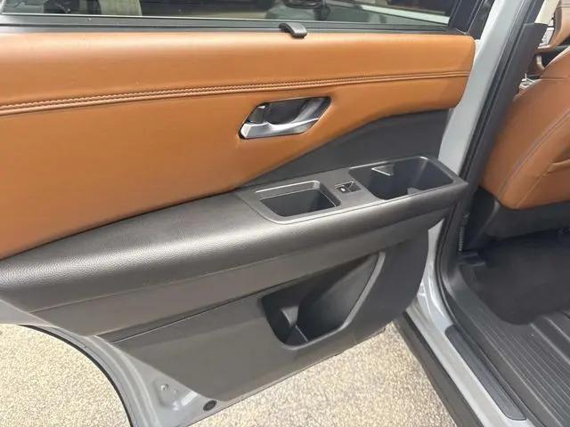 2024 Nissan Pathfinder Platinum 4WD