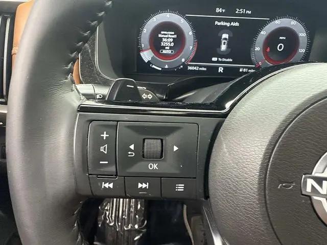 2024 Nissan Pathfinder Platinum 4WD
