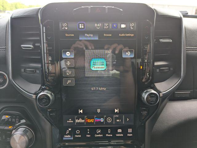 2023 Ram 1500 Laramie Crew Cab 4x4 5'7" Box