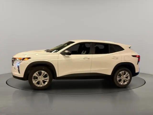 2026 Chevrolet Trax FWD LS