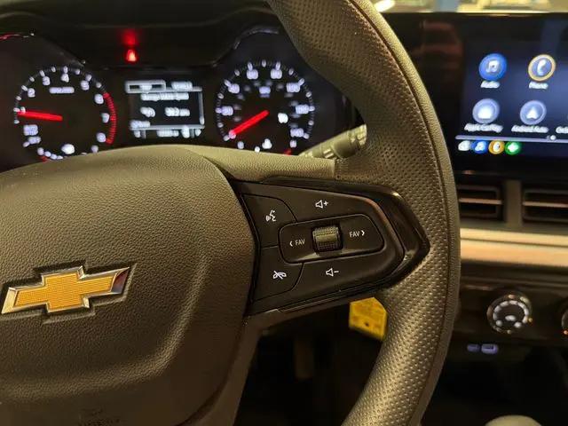 2026 Chevrolet Trax FWD LS