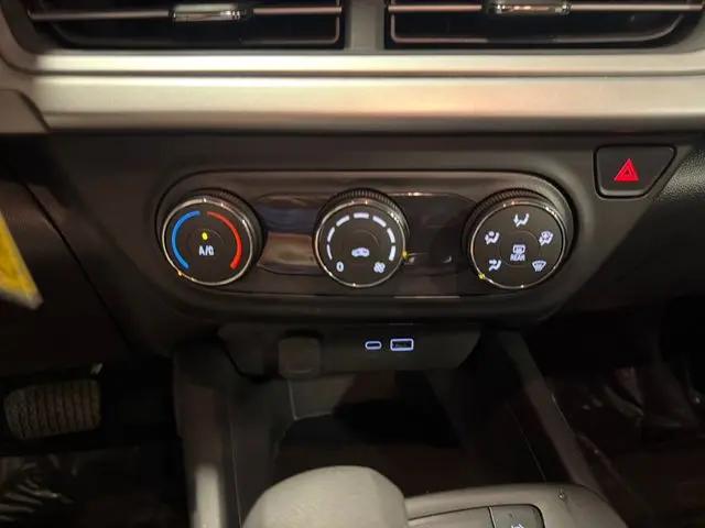 2026 Chevrolet Trax FWD LS