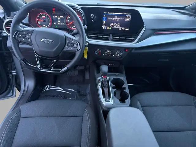 2025 Chevrolet Trax FWD 1RS