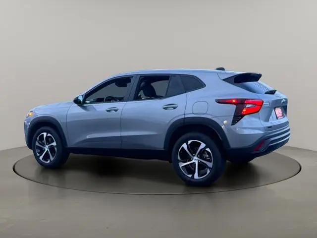 2025 Chevrolet Trax FWD 1RS