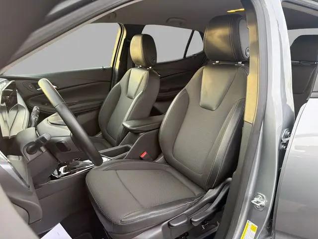 2025 Buick Encore GX Preferred FWD