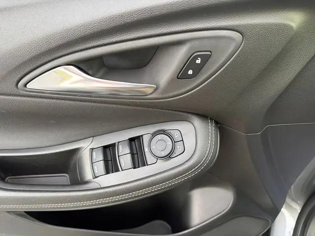 2025 Buick Encore GX Preferred FWD