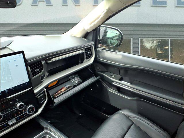2024 Ford Expedition XLT MAX