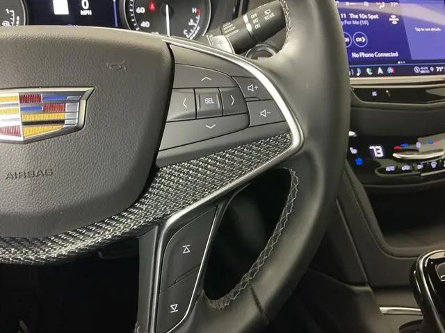 2025 Cadillac XT5 AWD Sport