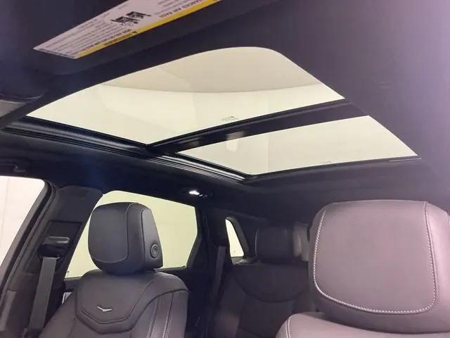 2025 Cadillac XT5 AWD Sport