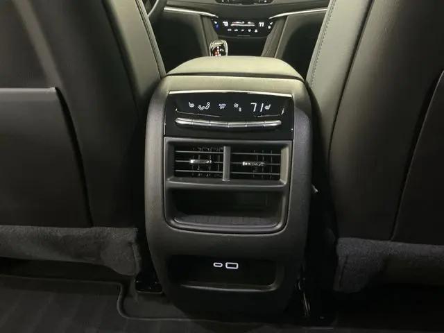 2025 Cadillac XT5 AWD Sport