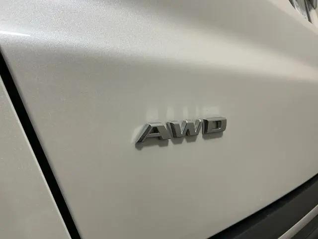 2025 Cadillac XT5 AWD Sport