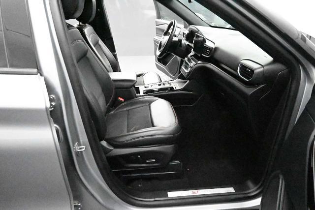 2024 Ford Explorer ST-Line