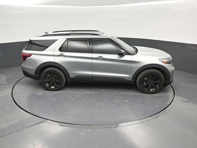 2024 Ford Explorer ST-Line