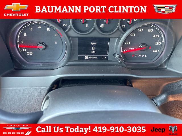2022 Chevrolet Silverado 2500HD 4WD Crew Cab Standard Bed Custom