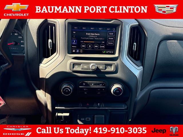 2022 Chevrolet Silverado 2500HD 4WD Crew Cab Standard Bed Custom