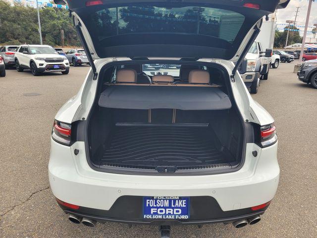 2020 Porsche Macan S