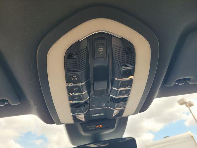 2020 Porsche Macan S