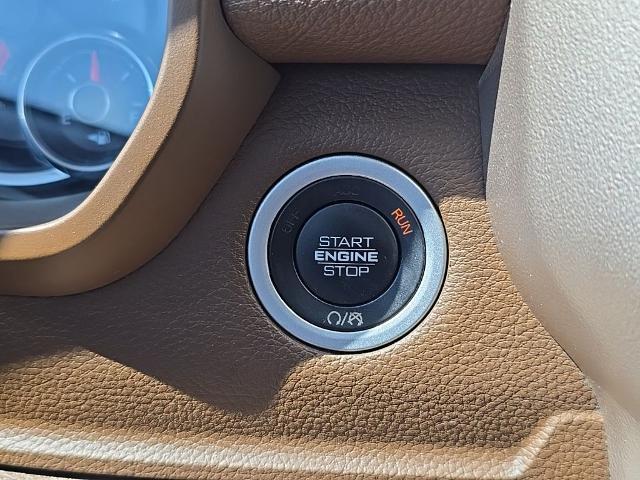 2020 Ram 1500 Laramie Crew Cab 4x4 5'7" Box