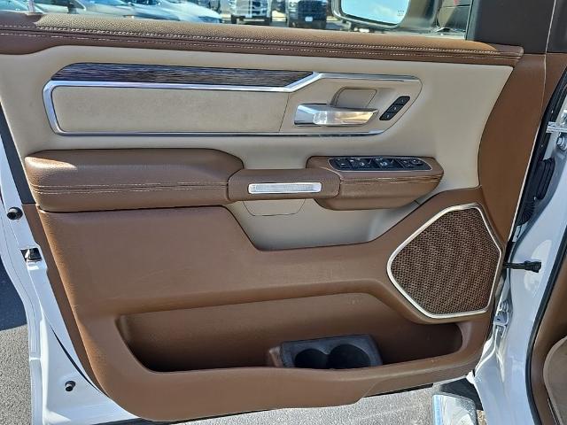 2020 Ram 1500 Laramie Crew Cab 4x4 5'7" Box