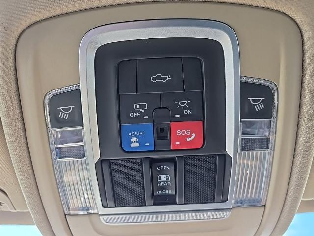 2020 Ram 1500 Laramie Crew Cab 4x4 5'7" Box