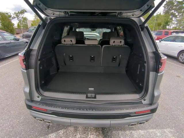 2026 GMC Acadia Elevation FWD