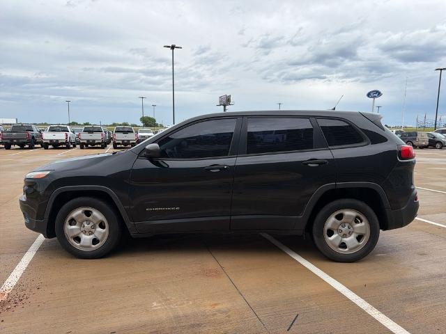 2016 Jeep Cherokee Sport