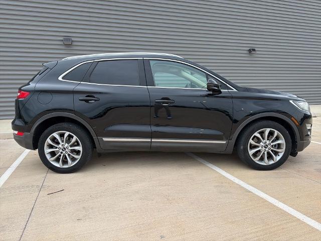 2016 Lincoln MKC Select
