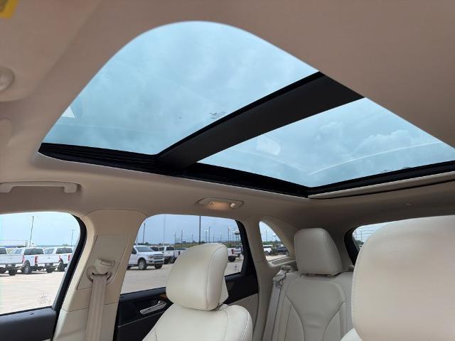 2016 Lincoln MKC Select