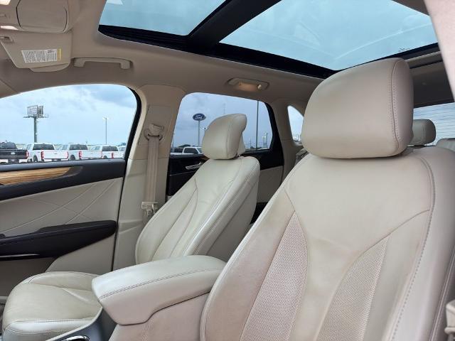 2016 Lincoln MKC Select