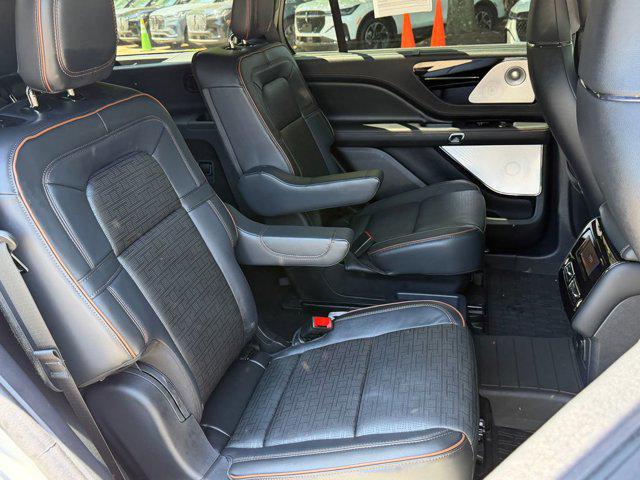 2025 Lincoln Aviator Black Label