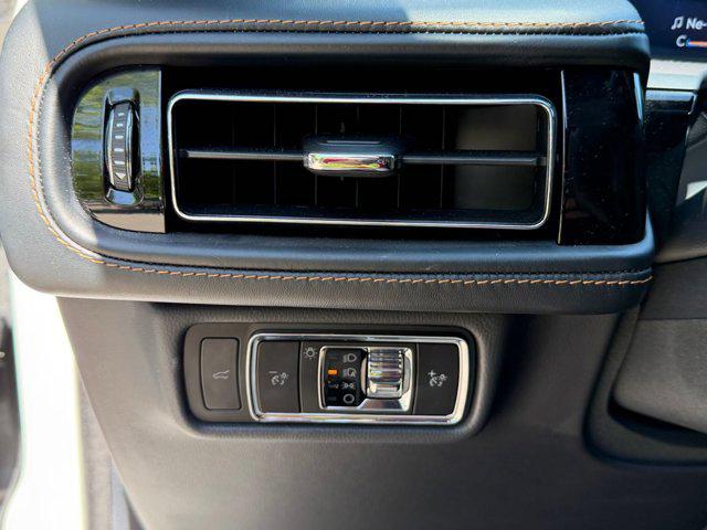 2025 Lincoln Aviator Black Label