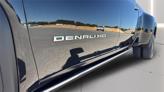 2022 GMC Sierra 3500HD 4WD Crew Cab Long Bed Denali