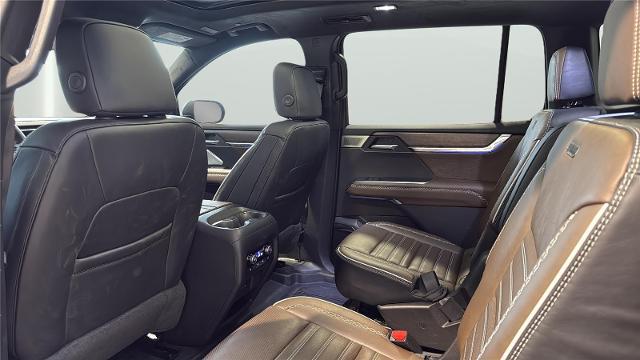 2026 GMC Acadia Denali Ultimate AWD