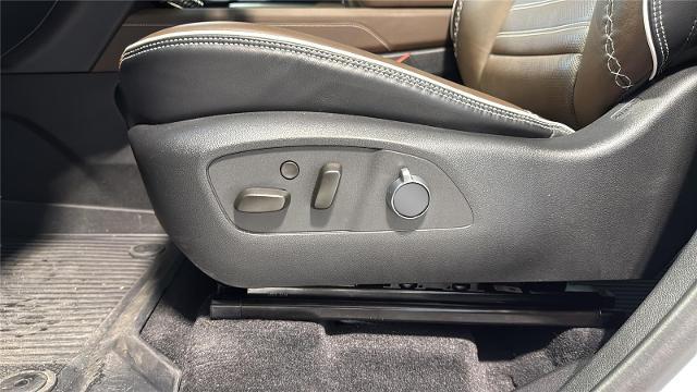 2026 GMC Acadia Denali Ultimate AWD