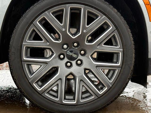 2025 GMC Yukon 4WD Denali Ultimate