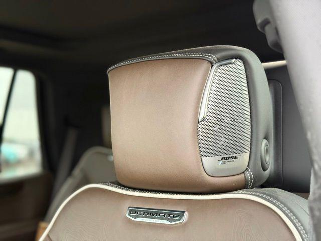 2025 GMC Yukon 4WD Denali Ultimate