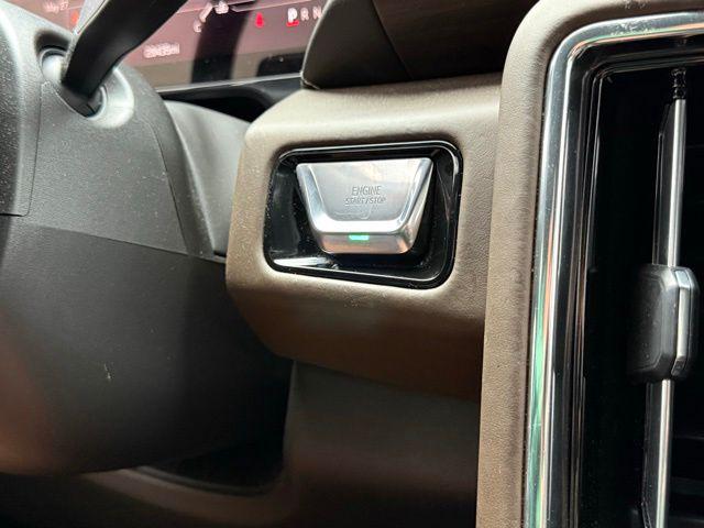 2025 GMC Yukon 4WD Denali Ultimate