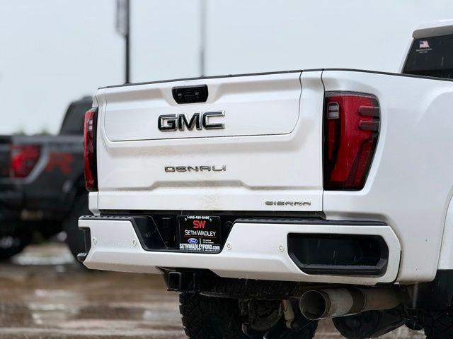 2025 GMC Sierra 3500HD 4WD Crew Cab Standard Bed Denali Ultimate