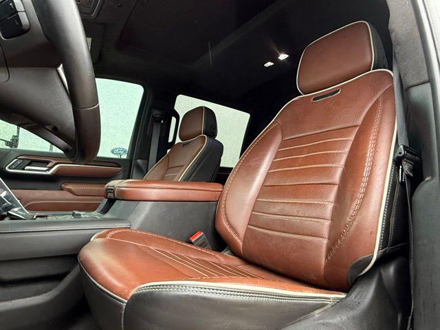 2025 GMC Sierra 3500HD 4WD Crew Cab Standard Bed Denali Ultimate