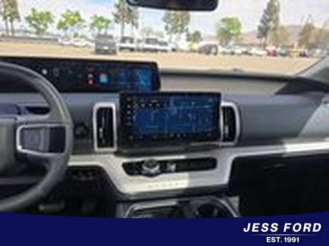 2025 Ford Expedition Active MAX