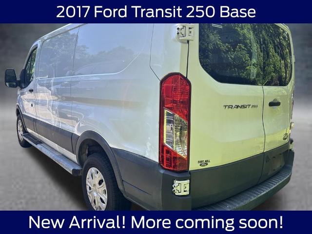 2017 Ford Transit 130 WB Low Roof Cargo