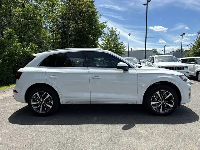 2024 Audi Q5 Premium 45 TFSI S line quattro