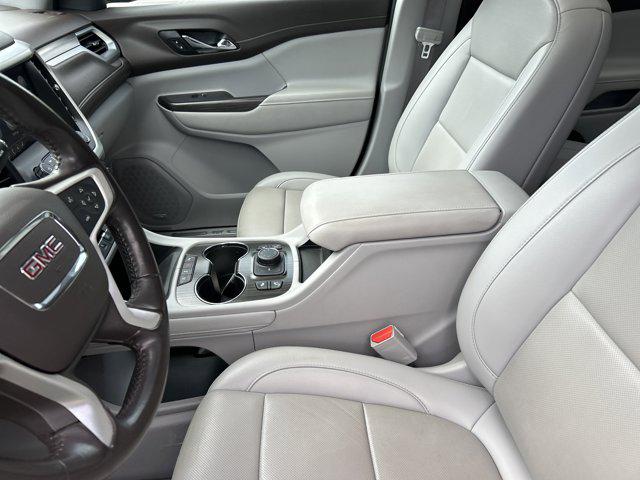 2021 GMC Acadia AWD SLT